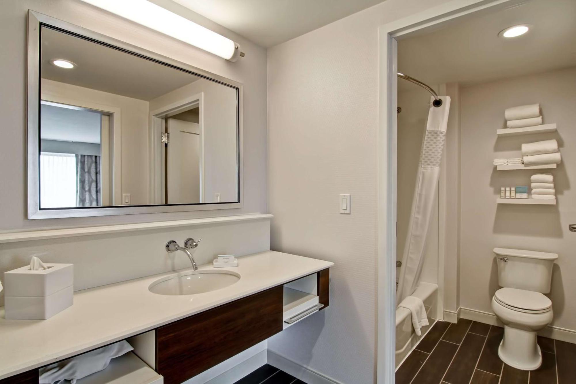 Hampton Inn & Suites Detroit/Troy Clawson Екстер'єр фото